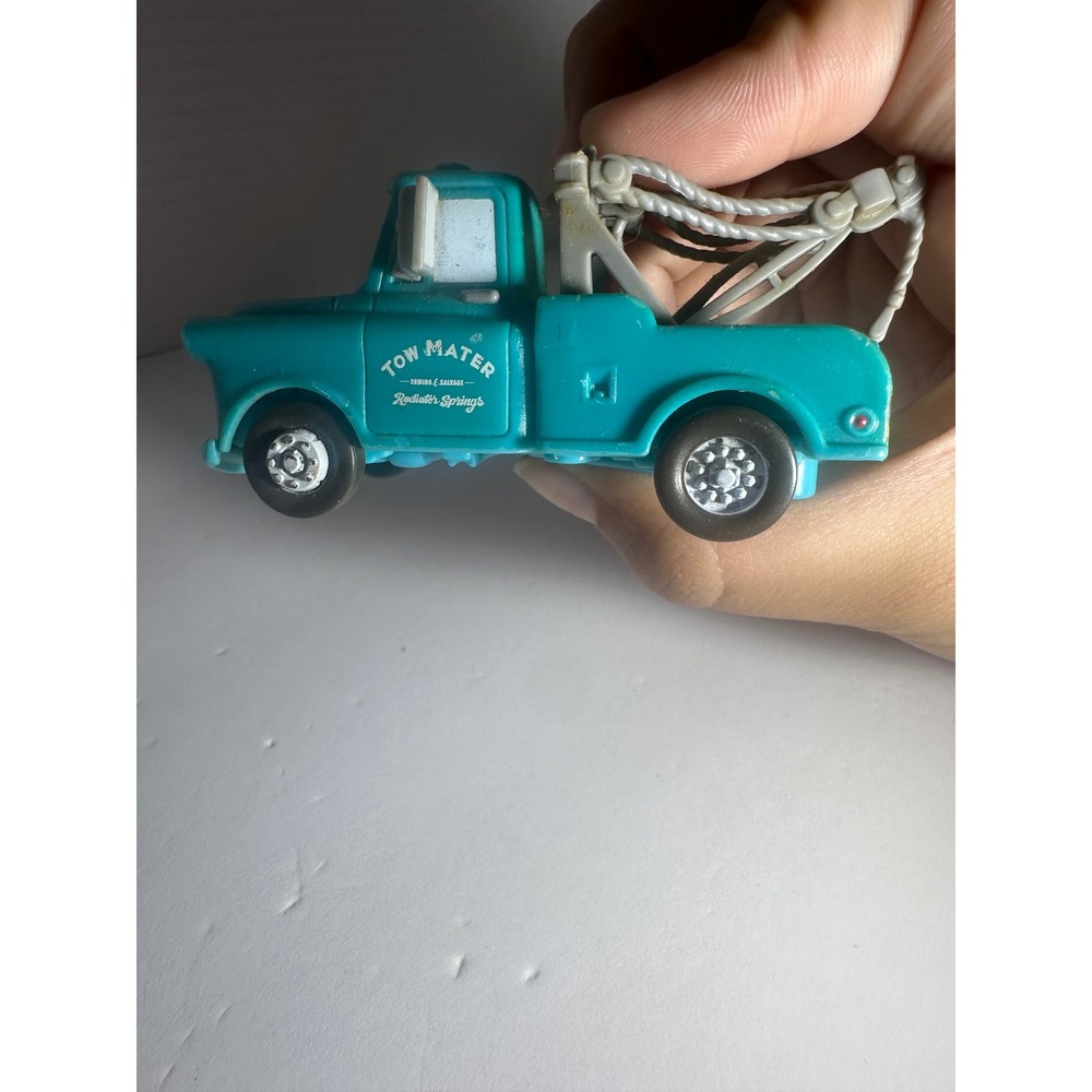 Disney Pixar Cars Tow Mater Teal Blue Towing Salvage Radiator Springs Diecast - Picture 3 of 11